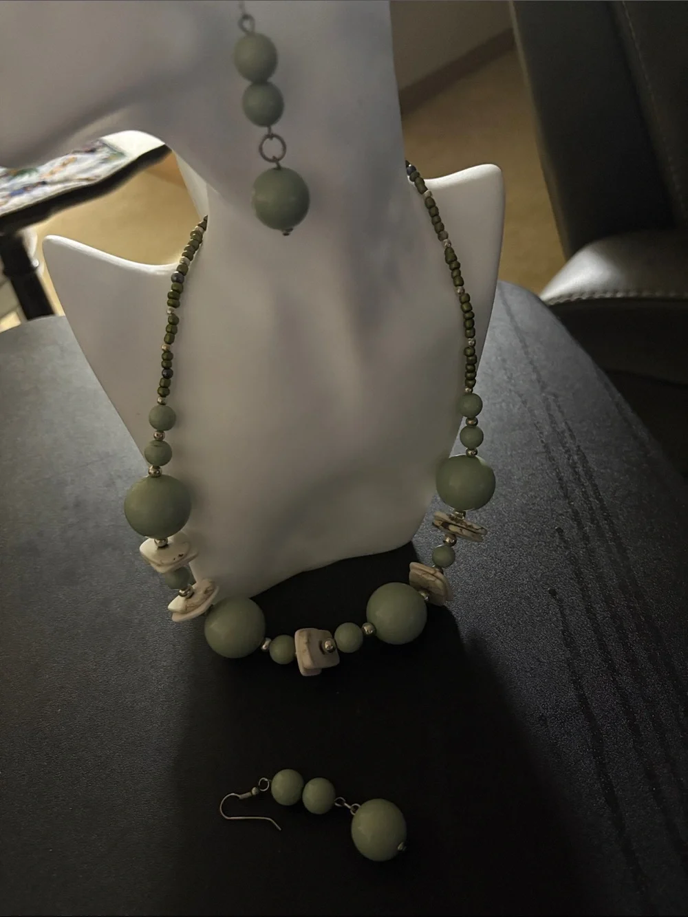N/A elegant mint